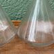 Paire de carafes en verre, art déco