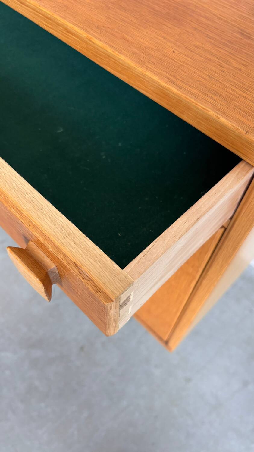 Vintage danish sideboard oak