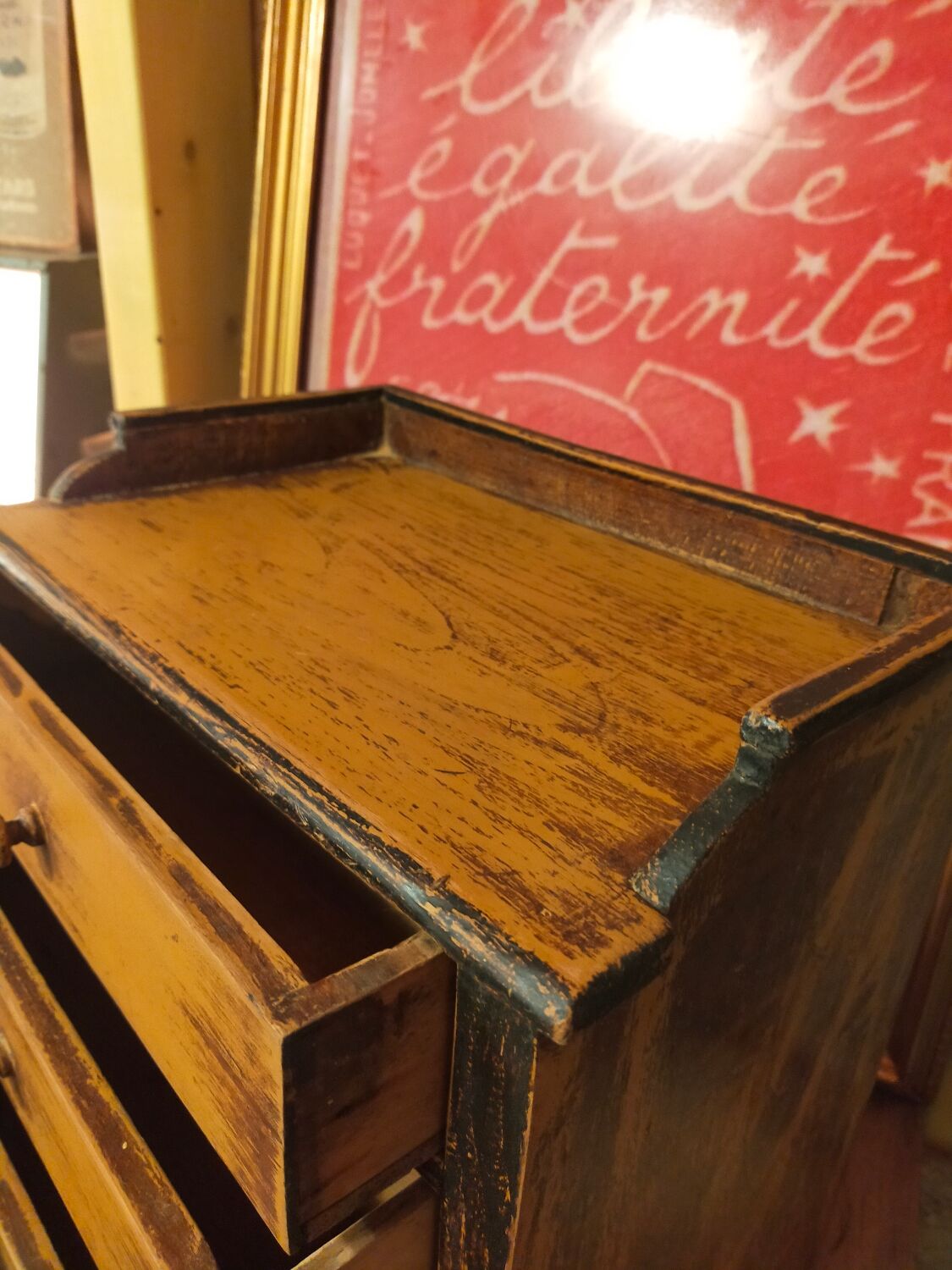 Haberdashery or watchmaking furniture