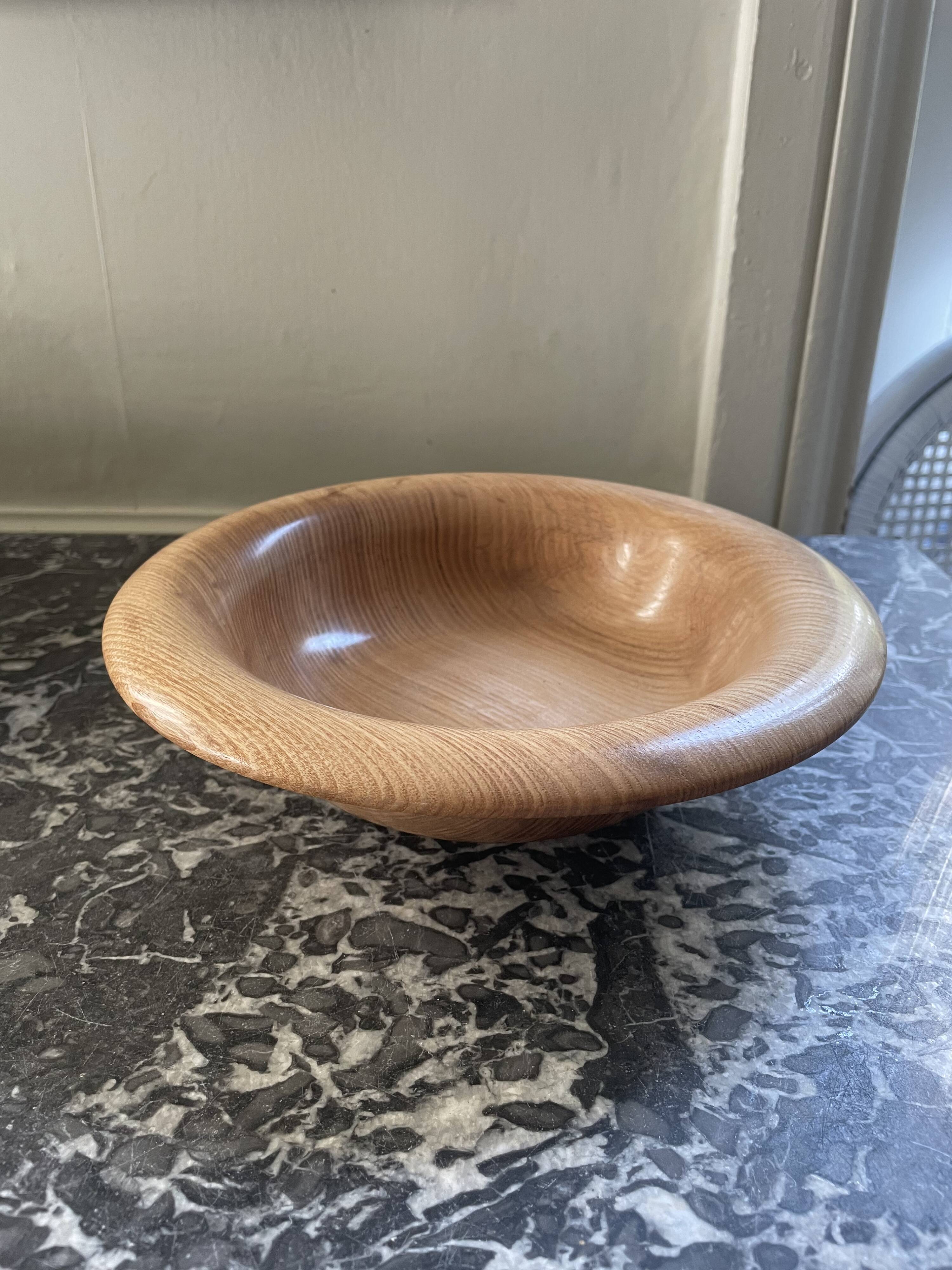 Vintage light wood pocket drains