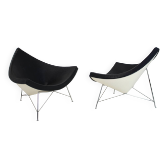 Set of Two Leather Original George Nelson Coconut Chairs, Vitra