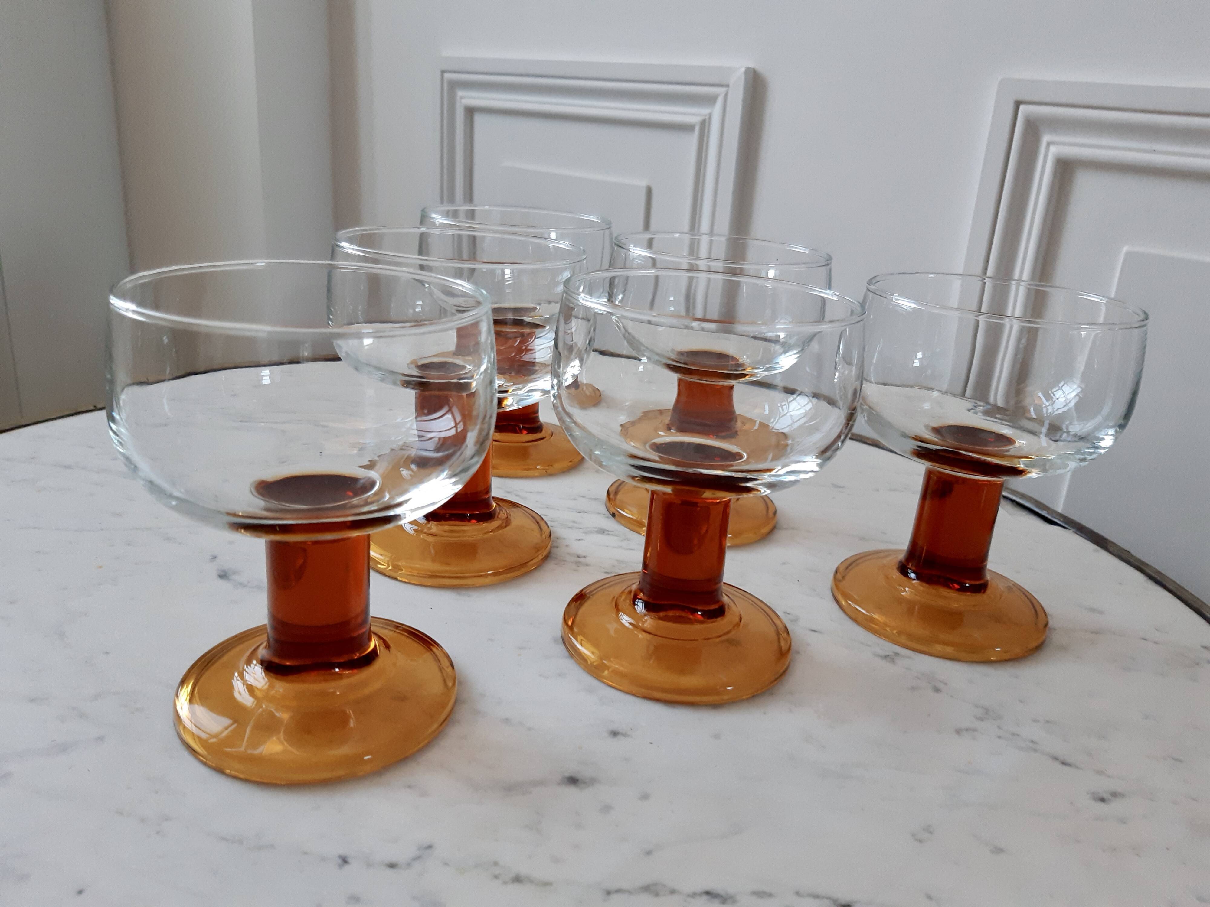 Set of 6 wine glasses / amber water 70s