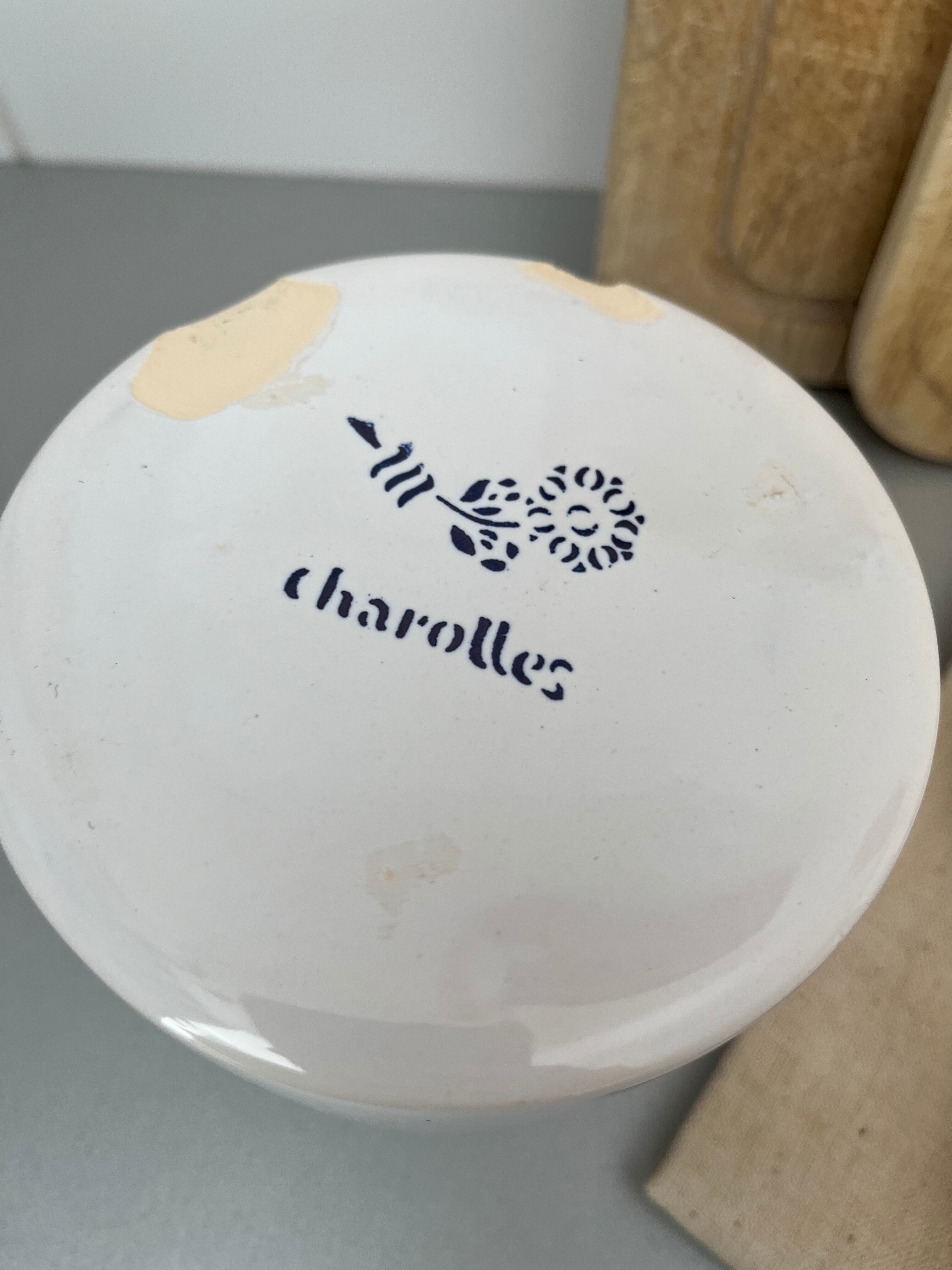 Charolles ceramic “olive” pot