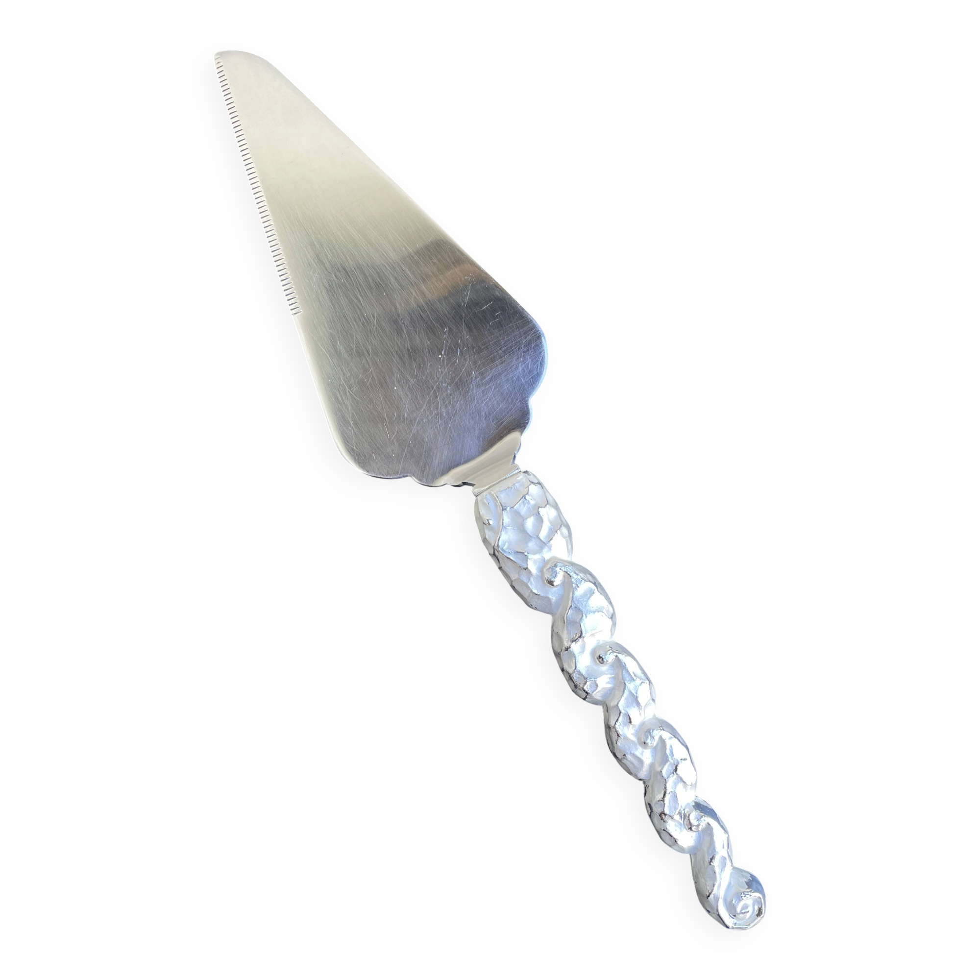 Modernist pie server with a hammered handle