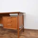 Mid-century danish teak desk model 75 form Omann Jun, 1950s