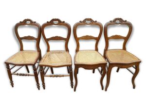 Chaises cannées