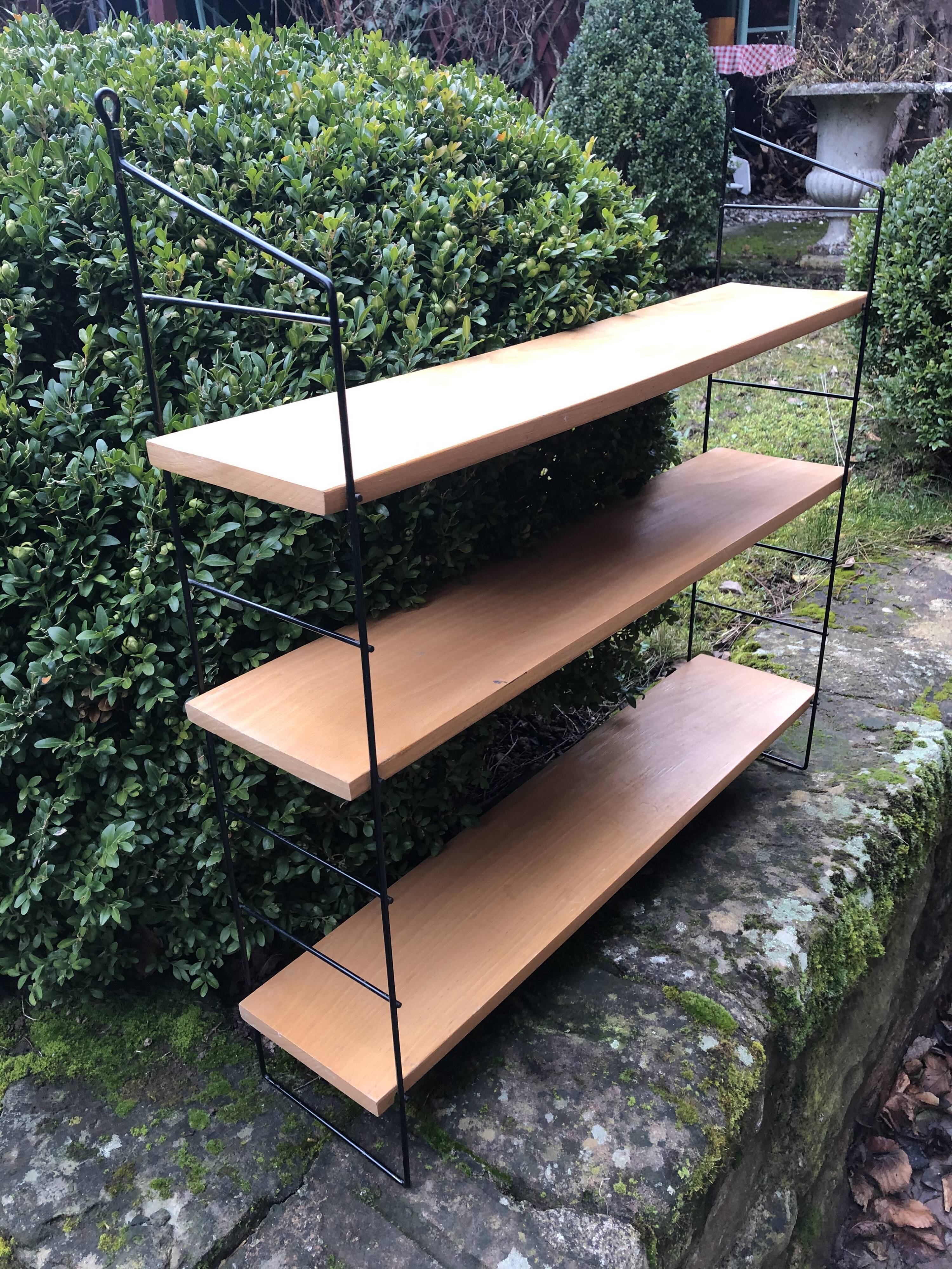 Wall shelf String lacquered metal black and light wood 1960