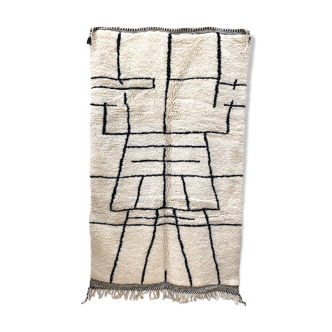 Moroccan berber carpet beni ouarain ecru with black geometric patterns 2.55x1,53m