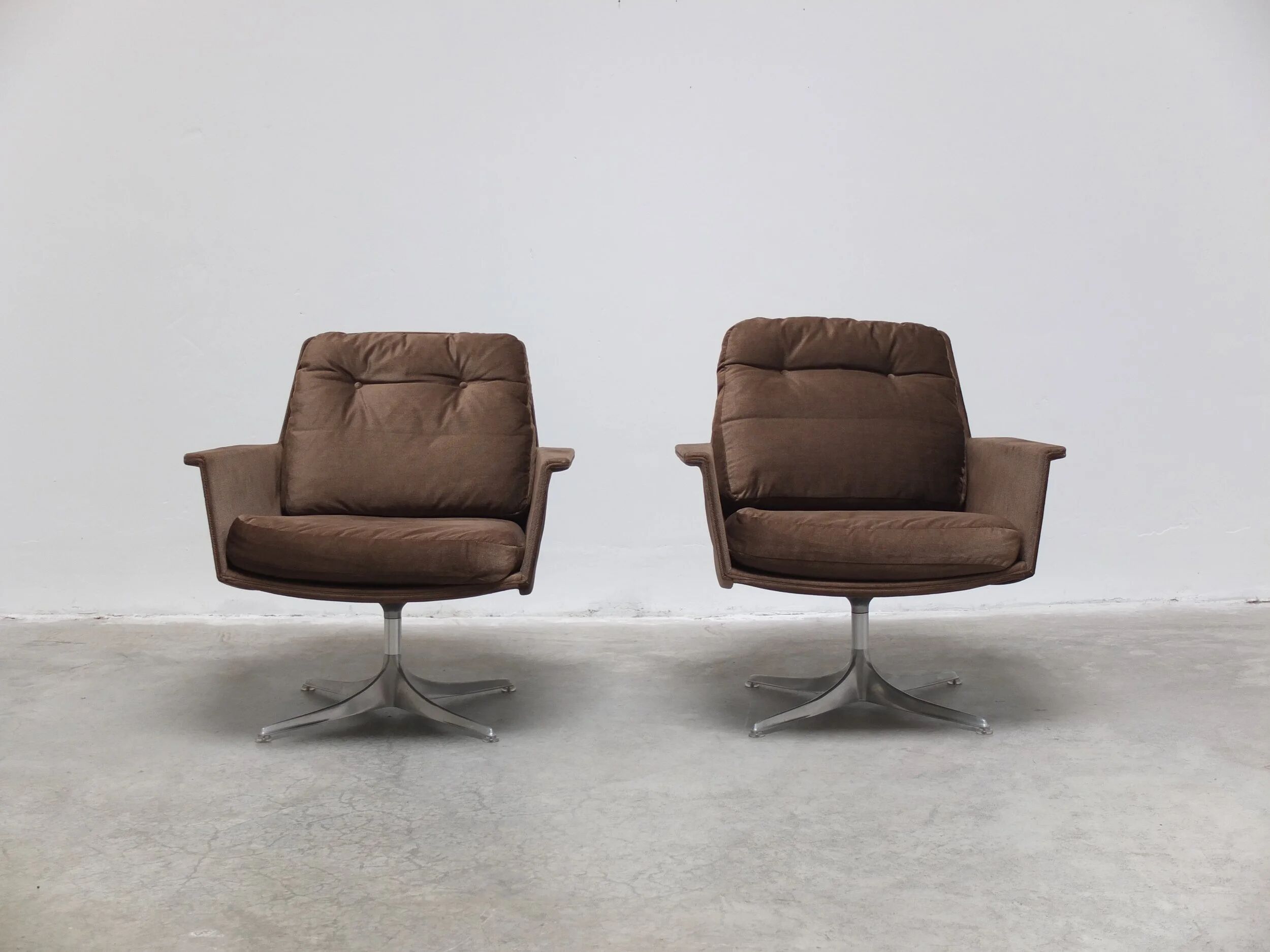 Paire de fauteuils pivotants 'Sedia' par Horst Brüning pour COR, 1972