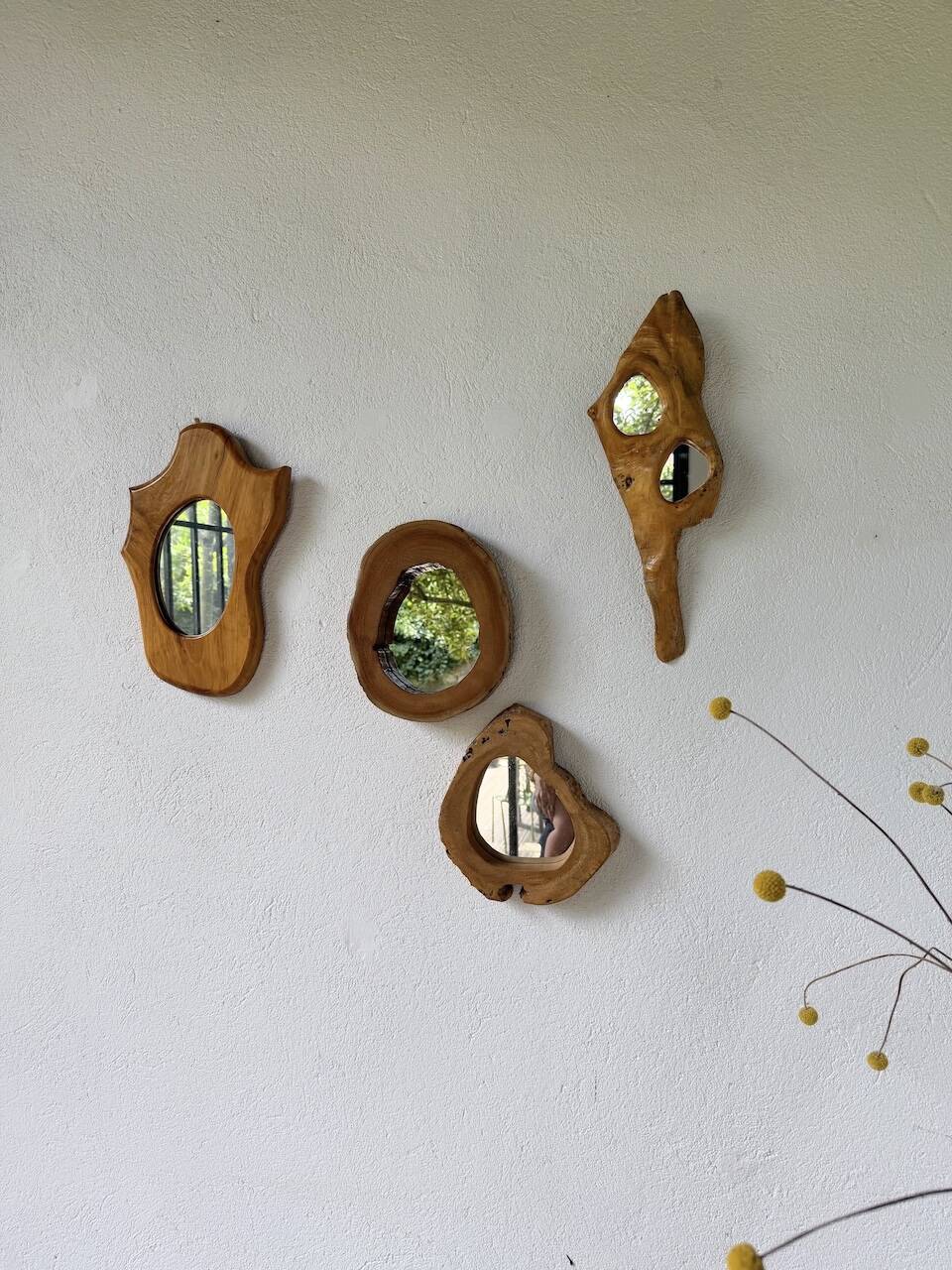 Set de 4 miroirs organiques brutalistes en bois années 50