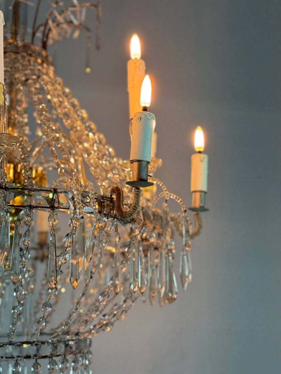 Crystal beaded chandelier, circa 1800