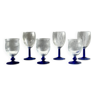 Set of 3 large blue stemmed glasses and 3 small blue stemmed glasses