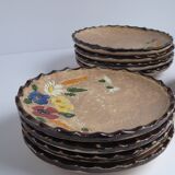 Dix assiettes à dessert de Jérôme Massier - Vallauris
