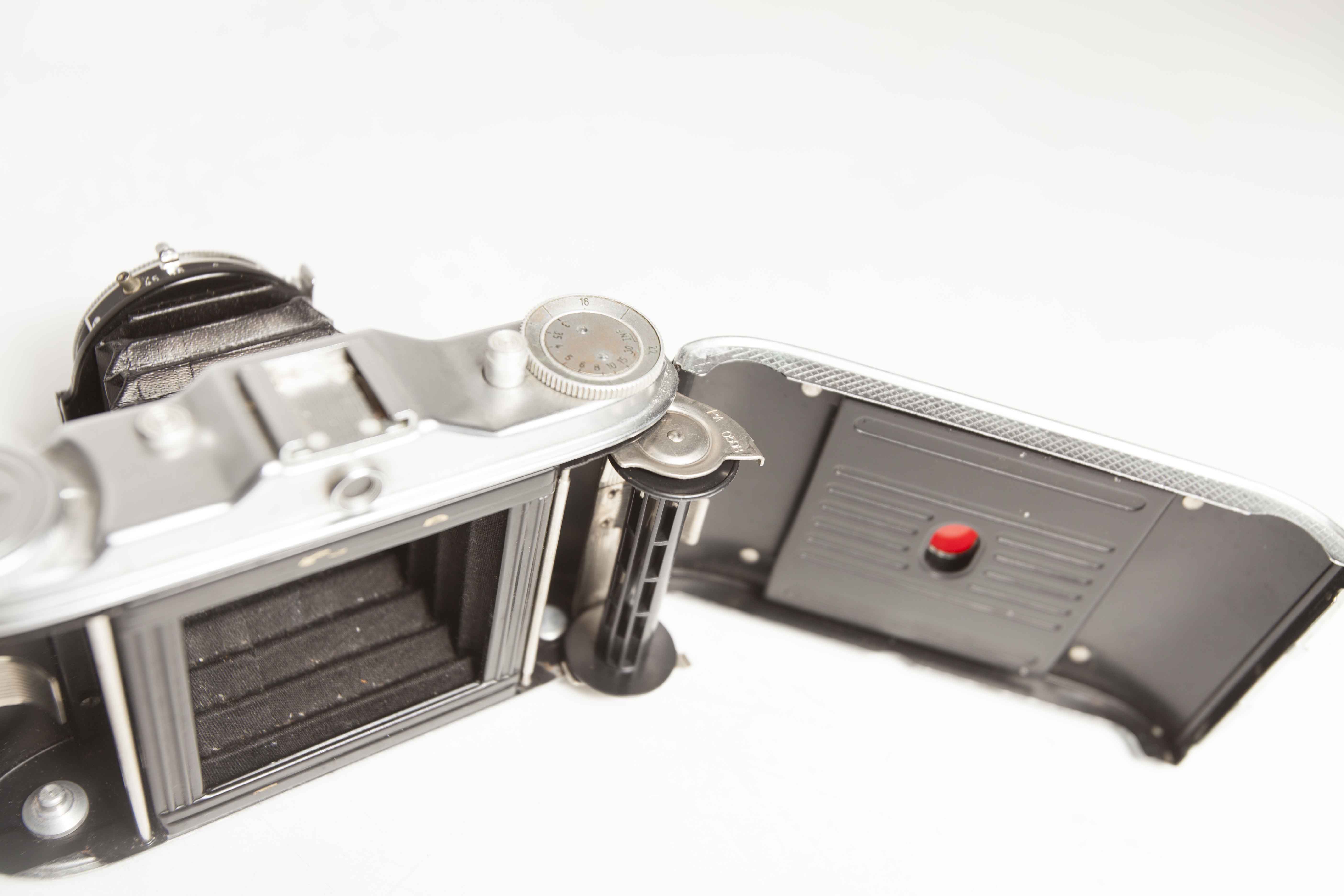 1951 Agfa Isolette I film camera made in Germany