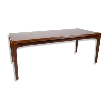 Coffee table in rosewood designed by Henning Kjærnulf, 1960s