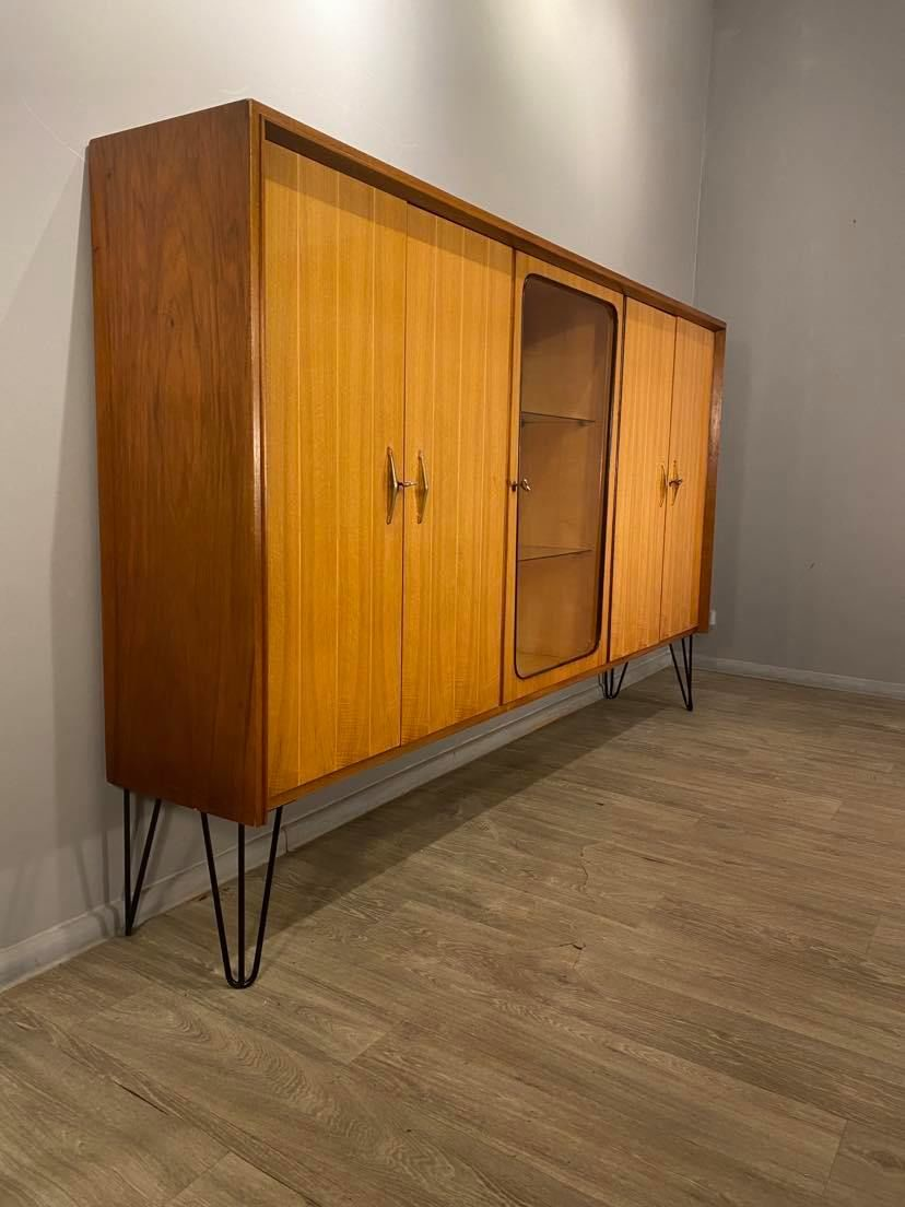 Bibliothèque sur les jambes vintage des années 60, années 1960