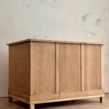 Oak counter