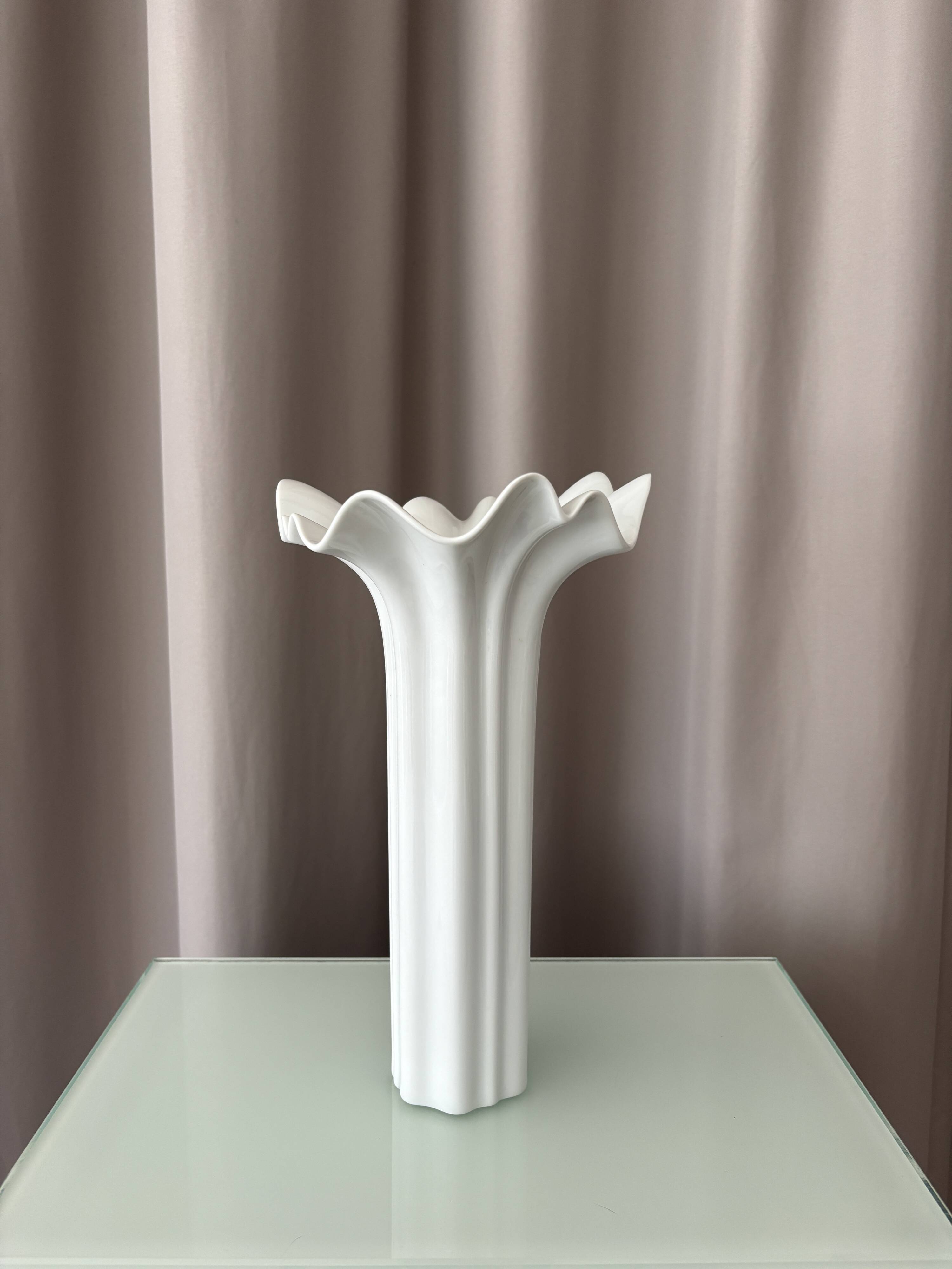 Vintage Hutschenreuther White Porcelain Sculptural Vase, Germany, 1970s
