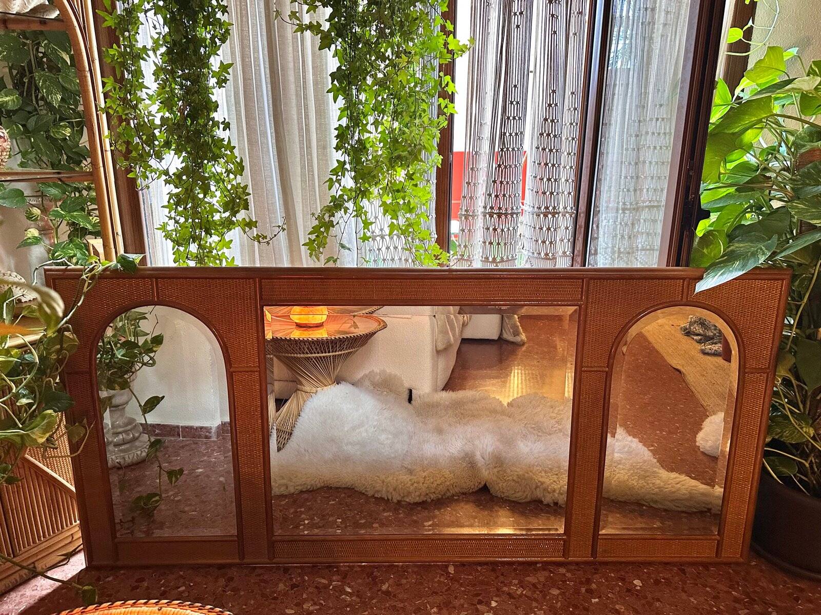 Italian coastal mirror in bamboo and rattan in the style of Vivai del Sud, 1970s.
