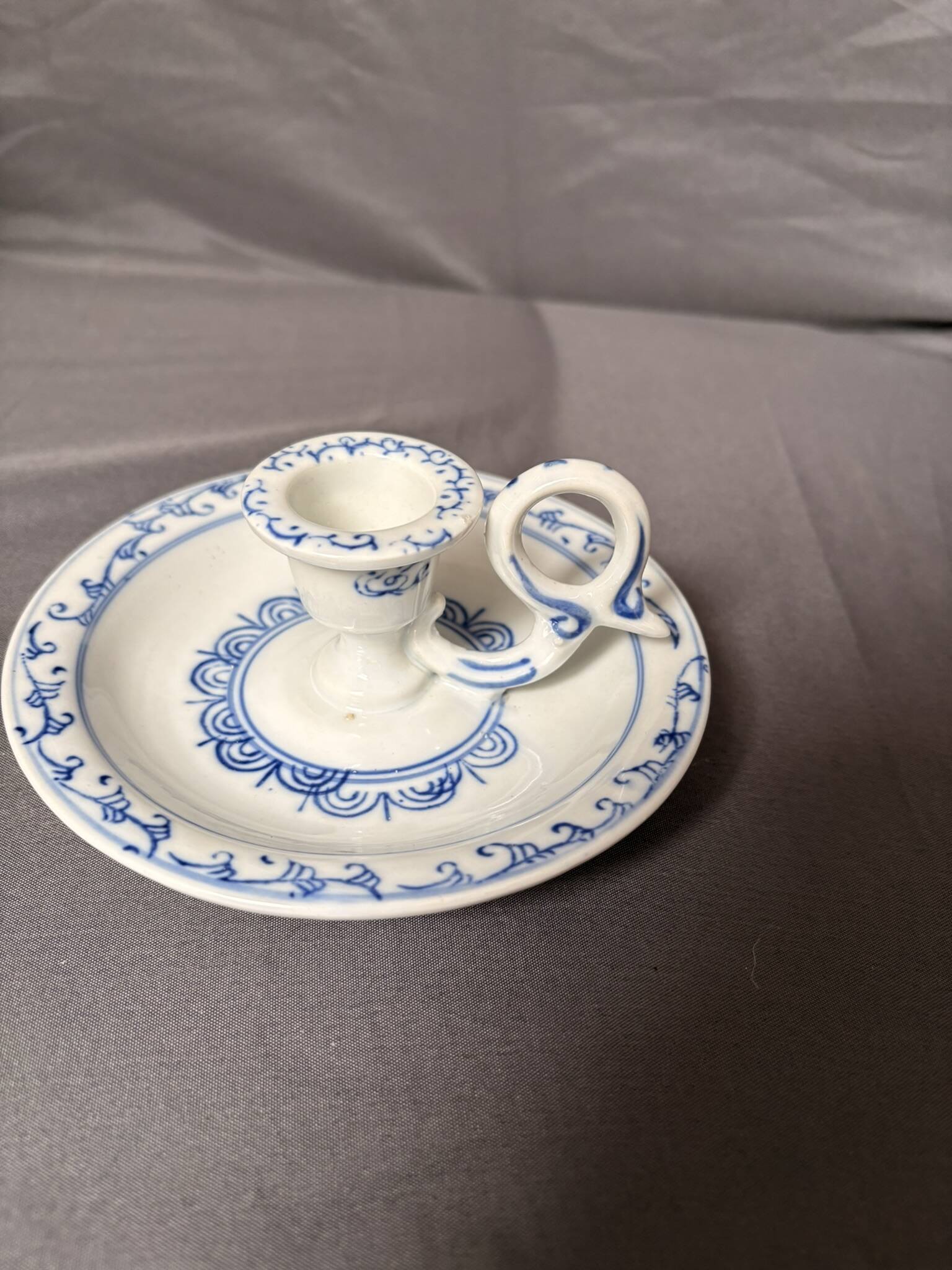 Ancien Bougeoir Porcelaine Blanc Bleu Dynastie Ming Chine