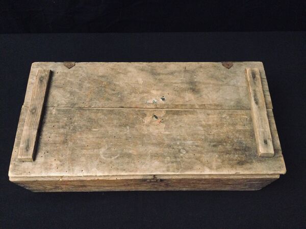 Jeu de boules cloutées