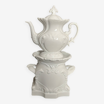 Limoges, grande tisanière en porcelaine blanche XXème