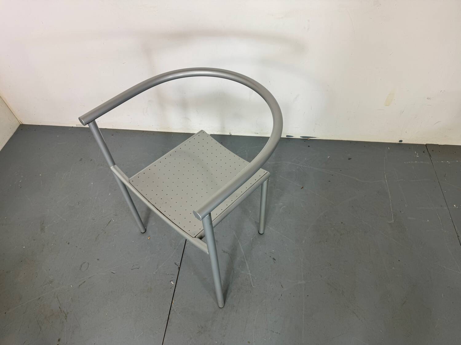 Tubular Memphis style 1st edition Von Vogelsang armchair by Philippe Starck
