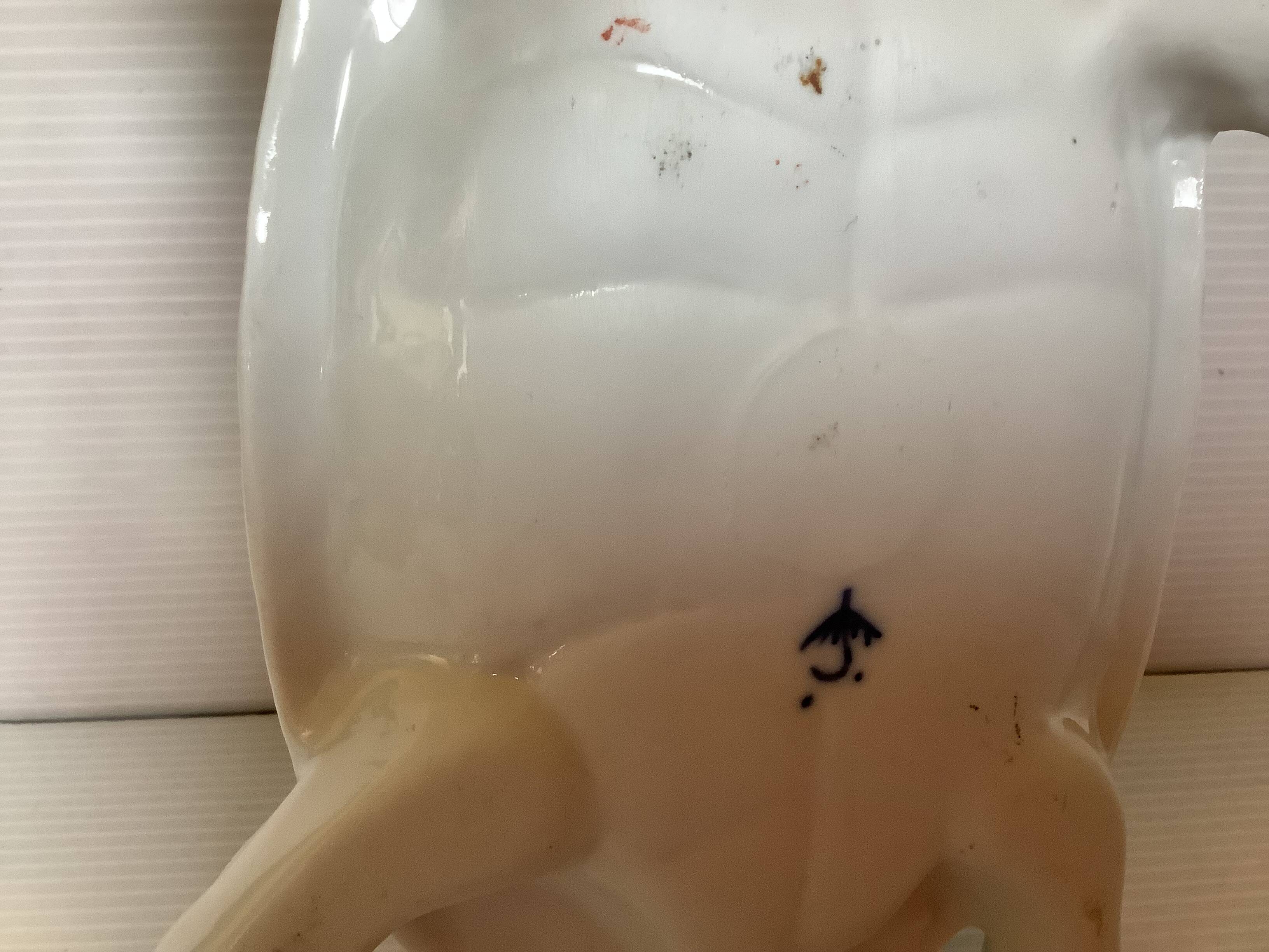 Vase turtle flower holder