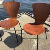 Pair of chairs series 7 by Arne Jacobsen for Fritz Hansen