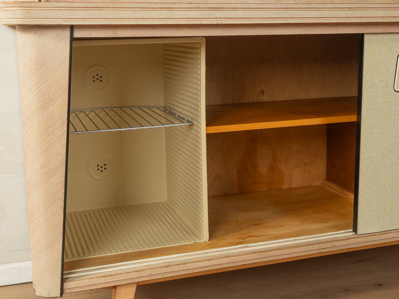 1950s kitchen cabinet, two-piece, Vintage