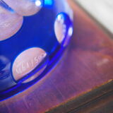Cobalt blue carved crystal vase - Cristallerie de Lorraine