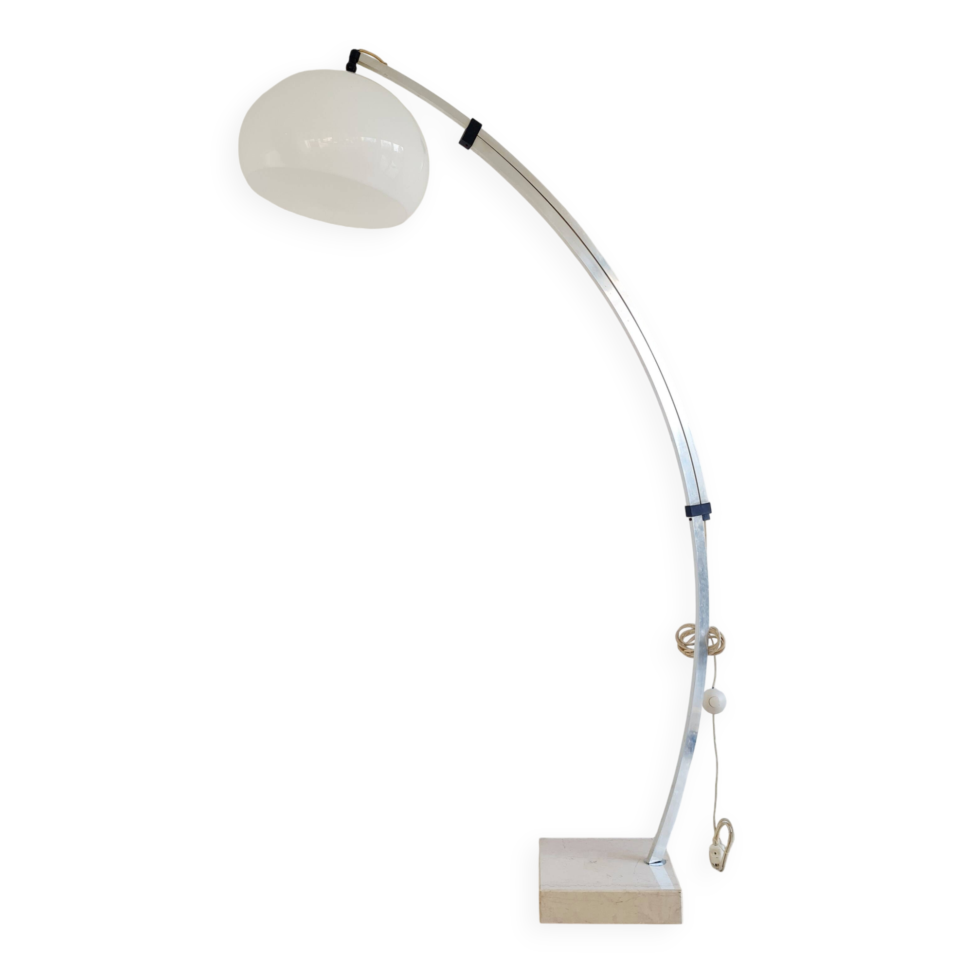 Arc floor lamp from the 60s-70s Guzzini