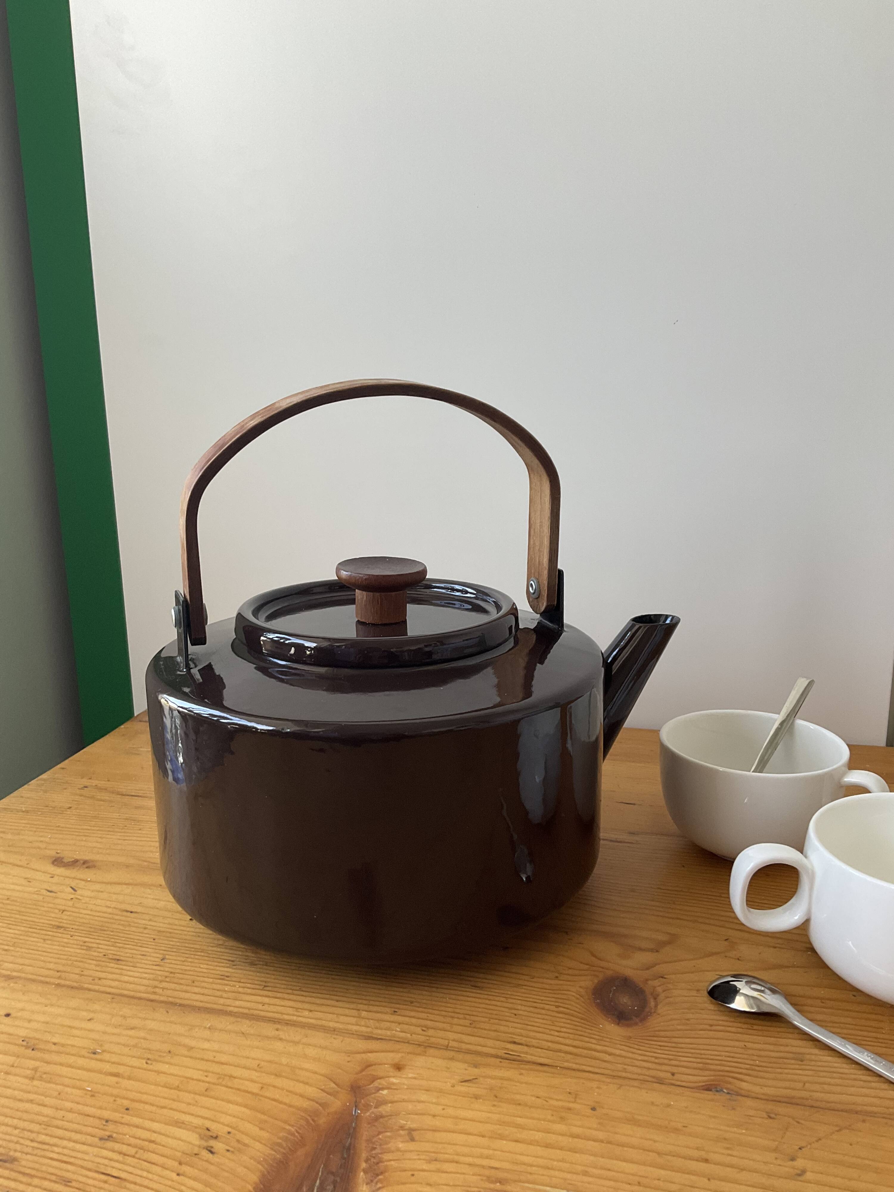 Vintage Copco enamelled kettle