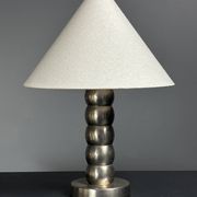 Lampe de table moderne en nickel plaqué de style mid-century, époque spatiale, années 1970.