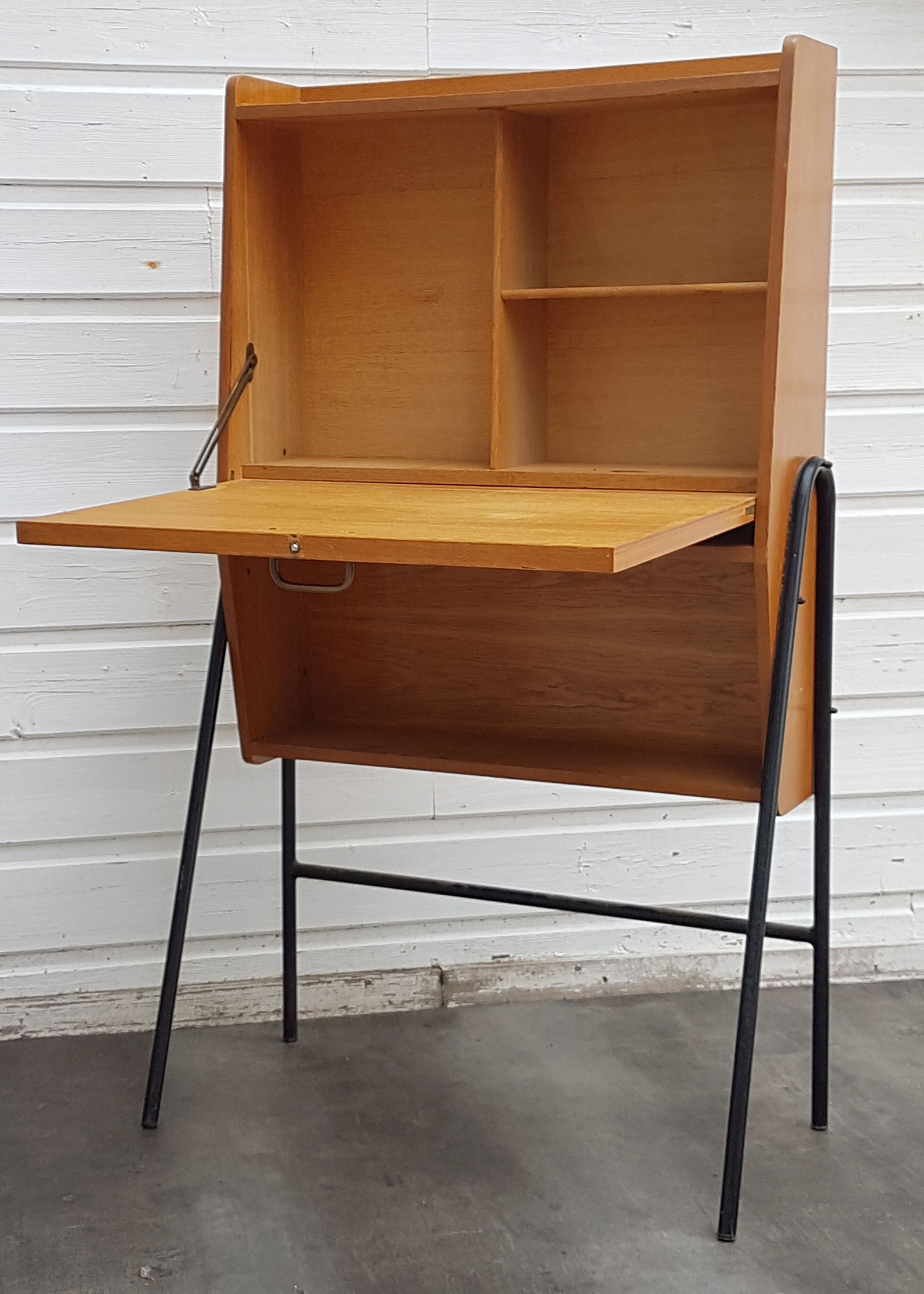 Vintage writing desk 1950