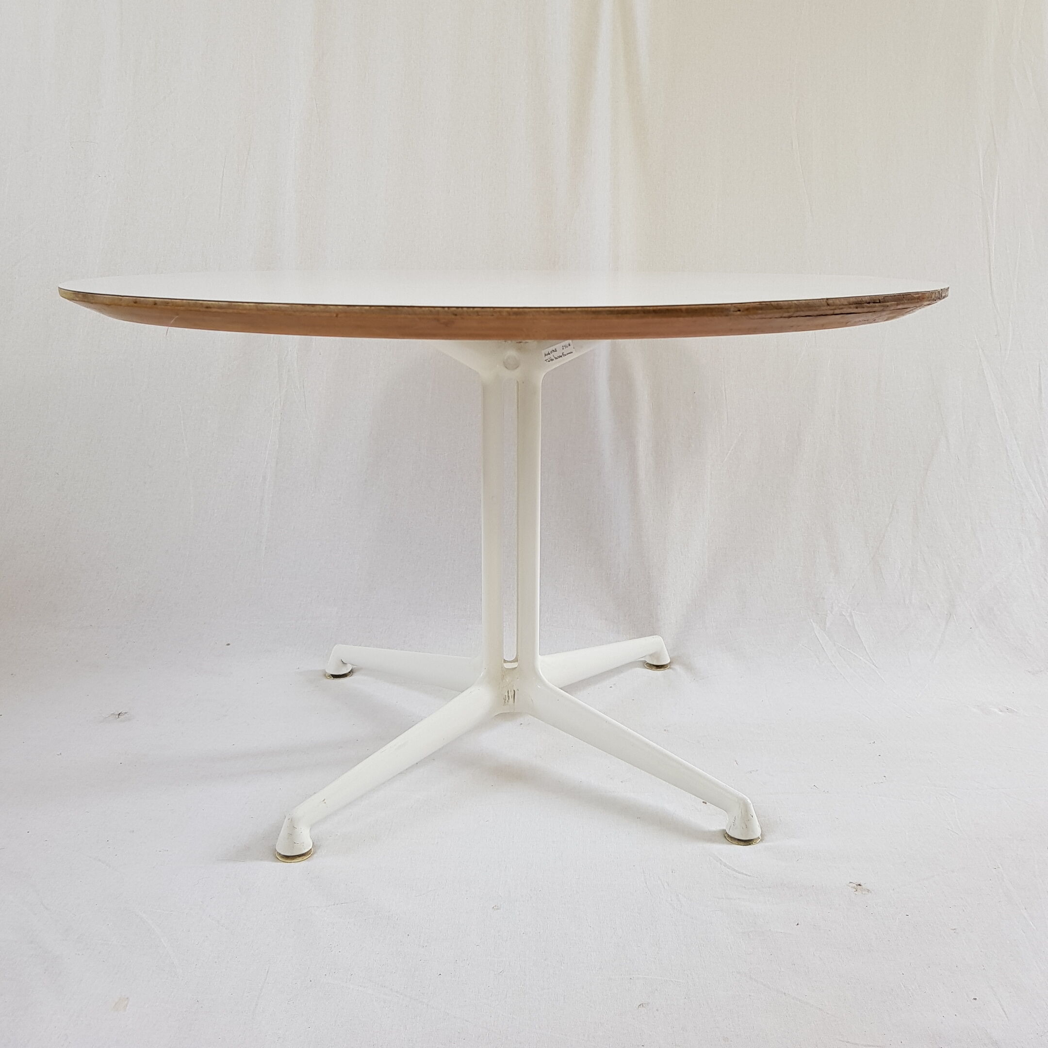 Coffee table model La Fonda by Charles and Ray Eames