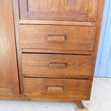 Asymmetrical cabinet