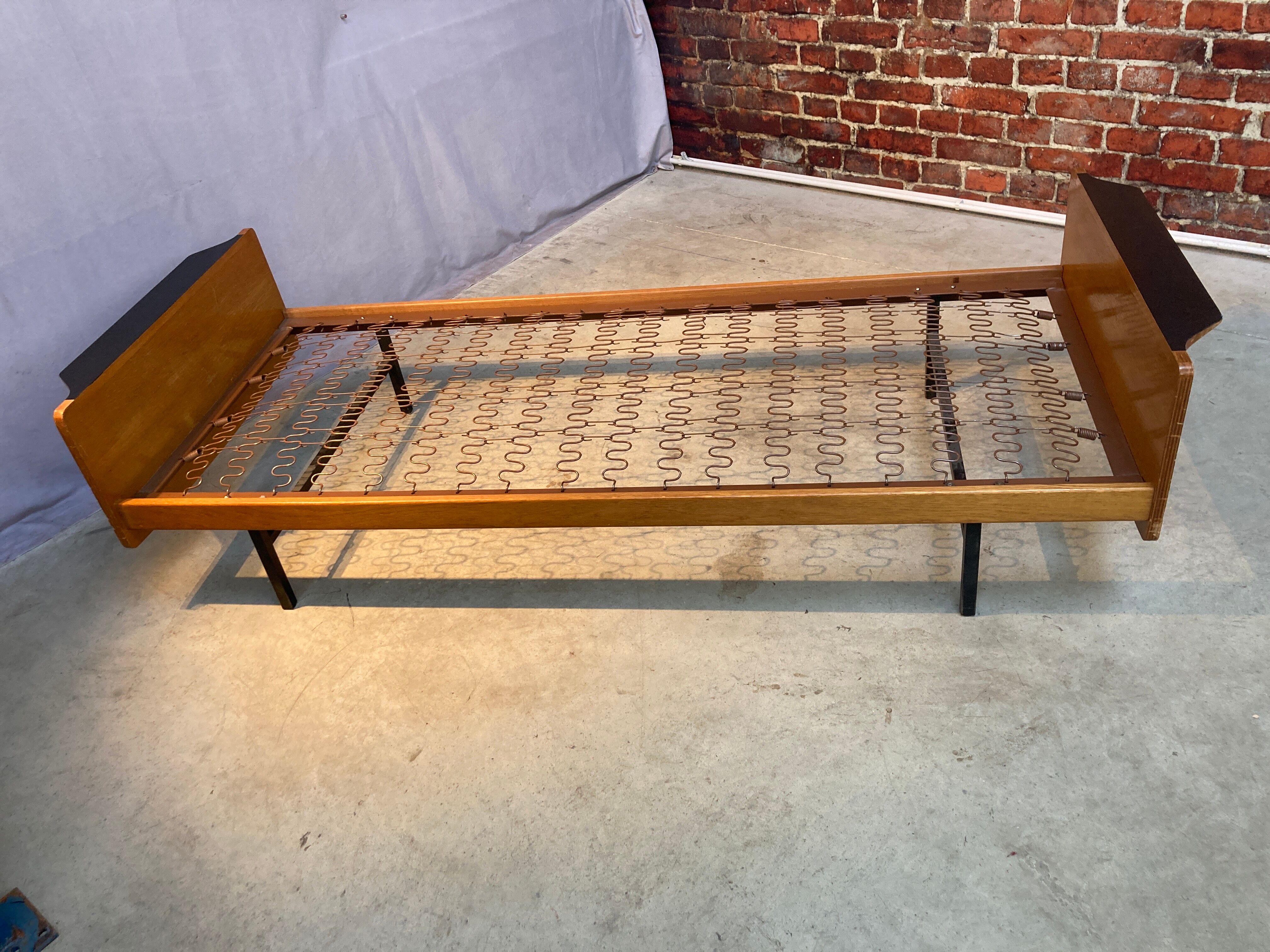 Bed one place in wood