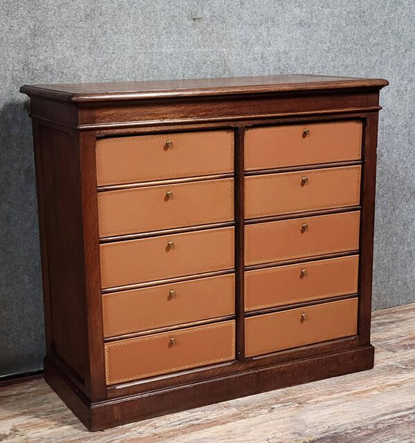 Meuble de notaire, cartonnier, époque Napoléon III en acajou