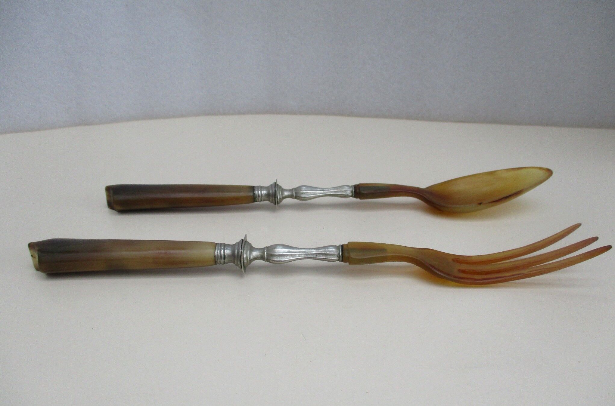 Couverts à salade en corne