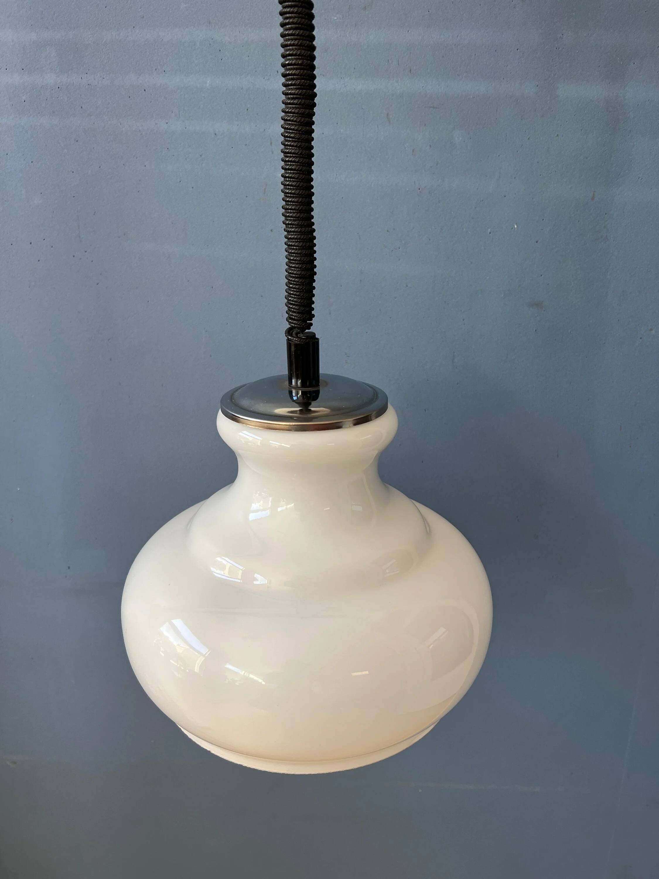 Suspension vintage mid-century en verre opalin (milk glass)