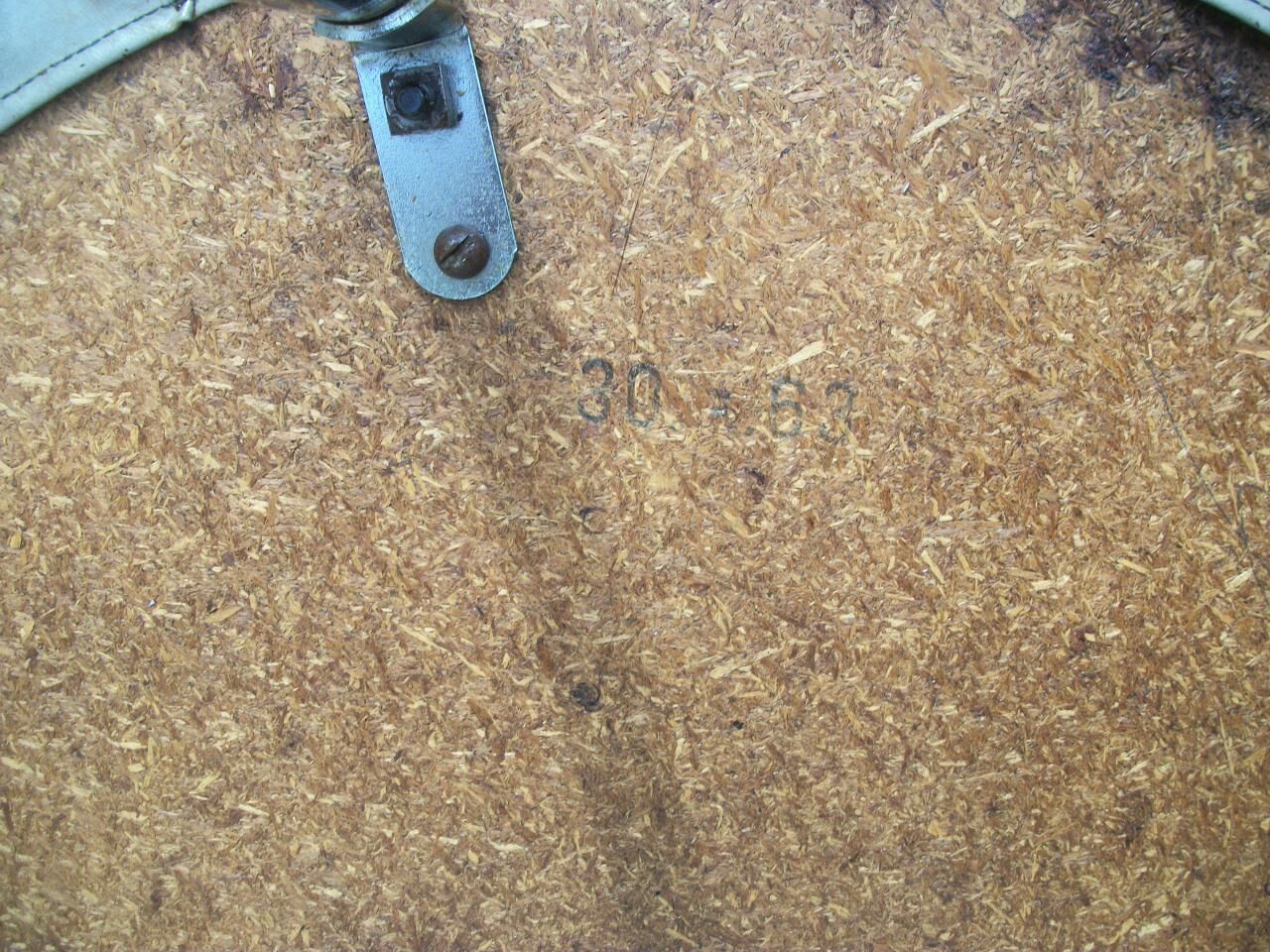 Pedestal table 2 trays Vintage