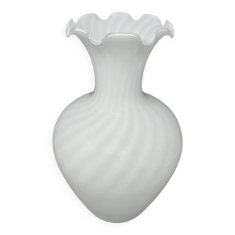 Vase des années 1960 par dogi en verre de murano. fabriqué en italie