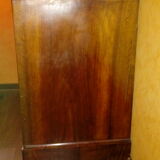 Convenient Walnut