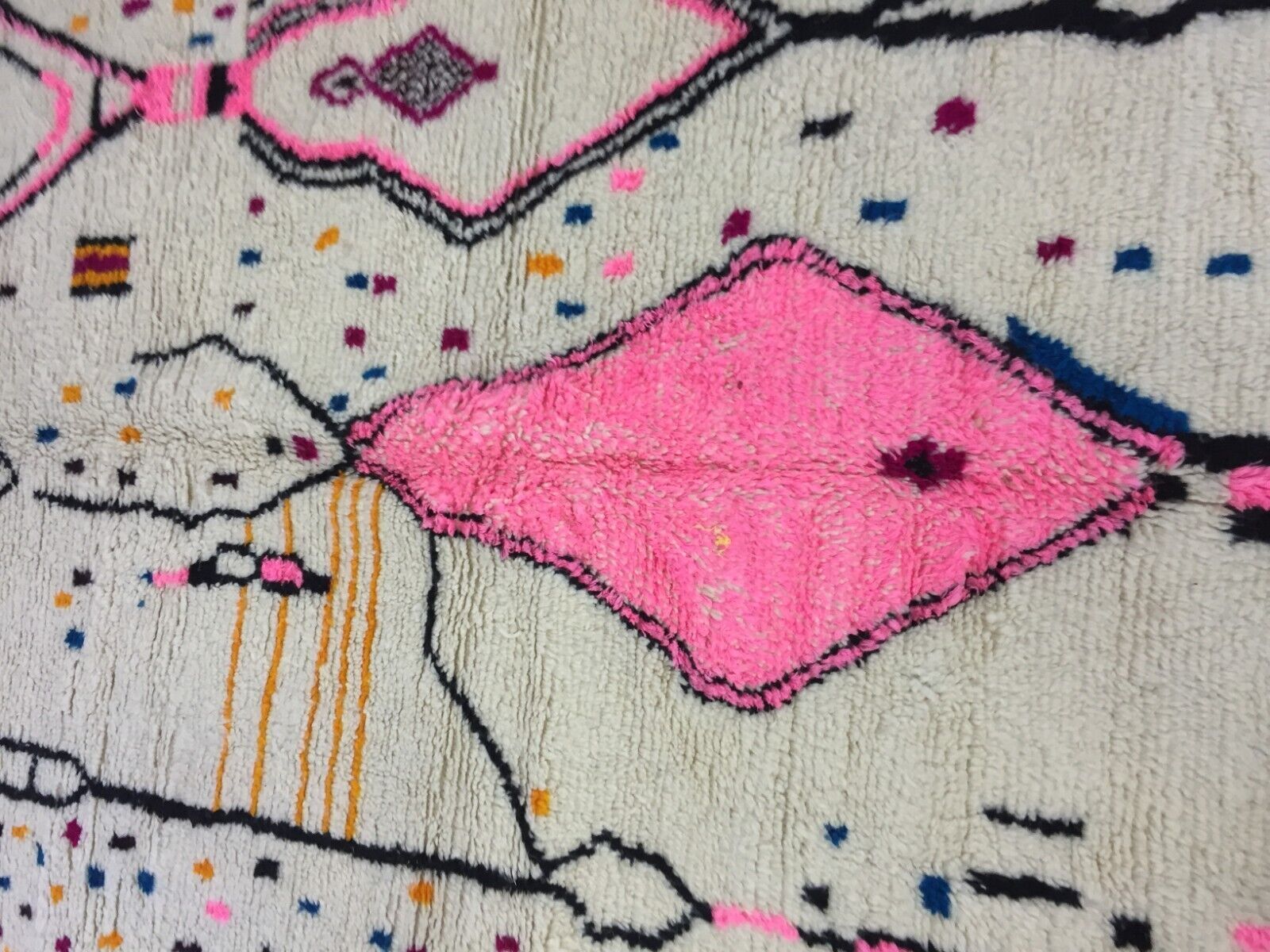 Moroccan Berber Azilal Carpet 240x167cm