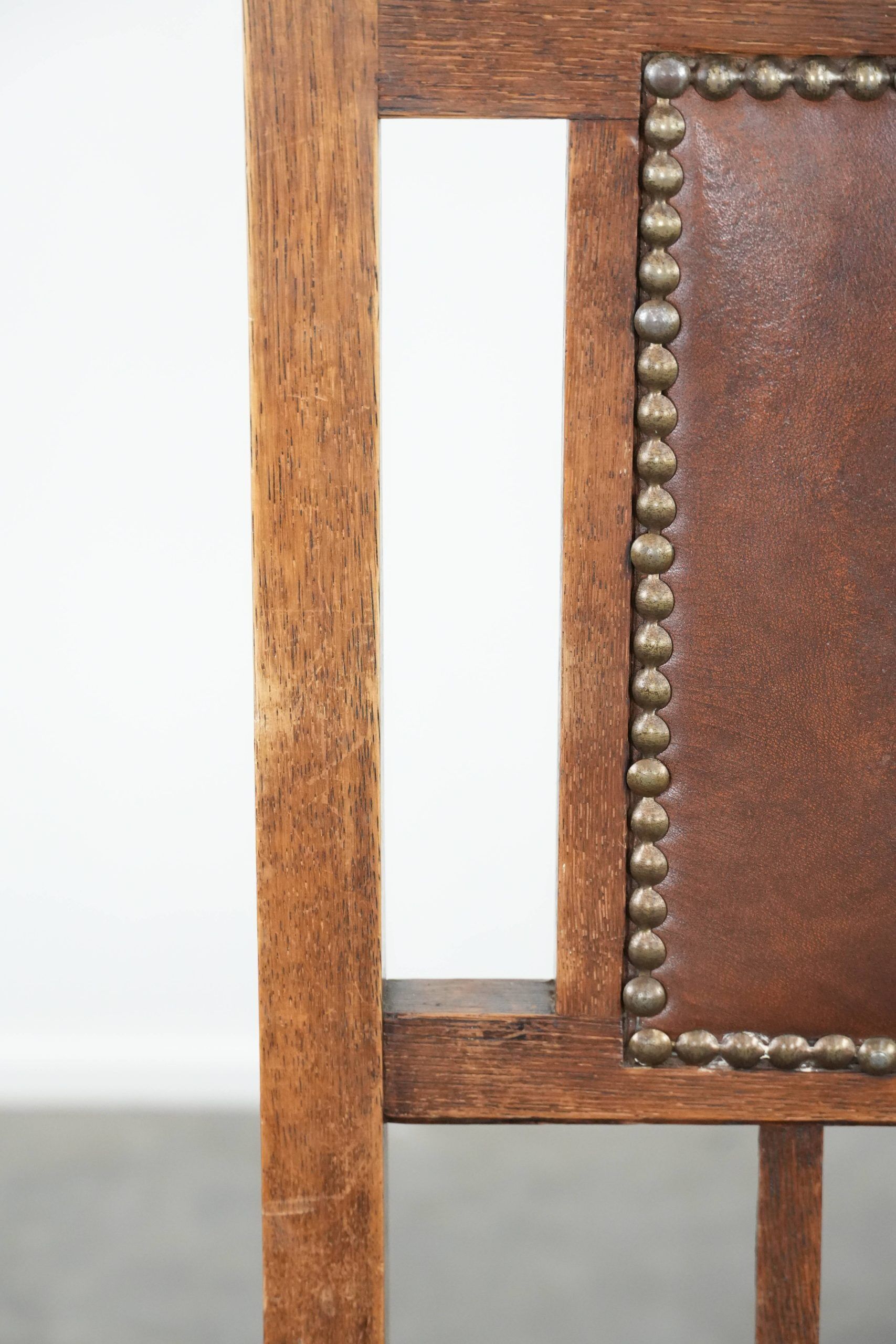 Set of four antique oak dining chairs in Art Nouveau style