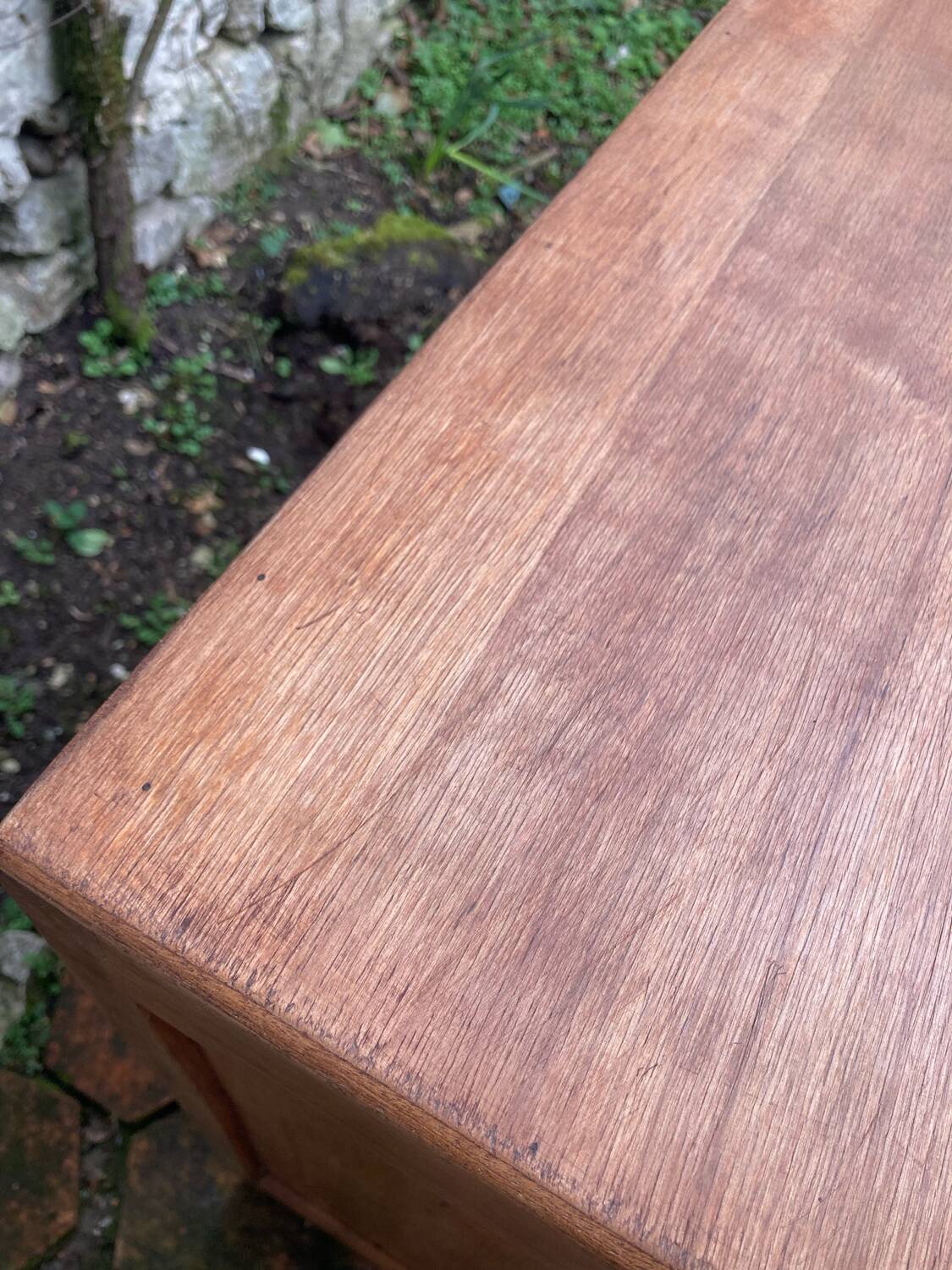 Antique chest of drawers