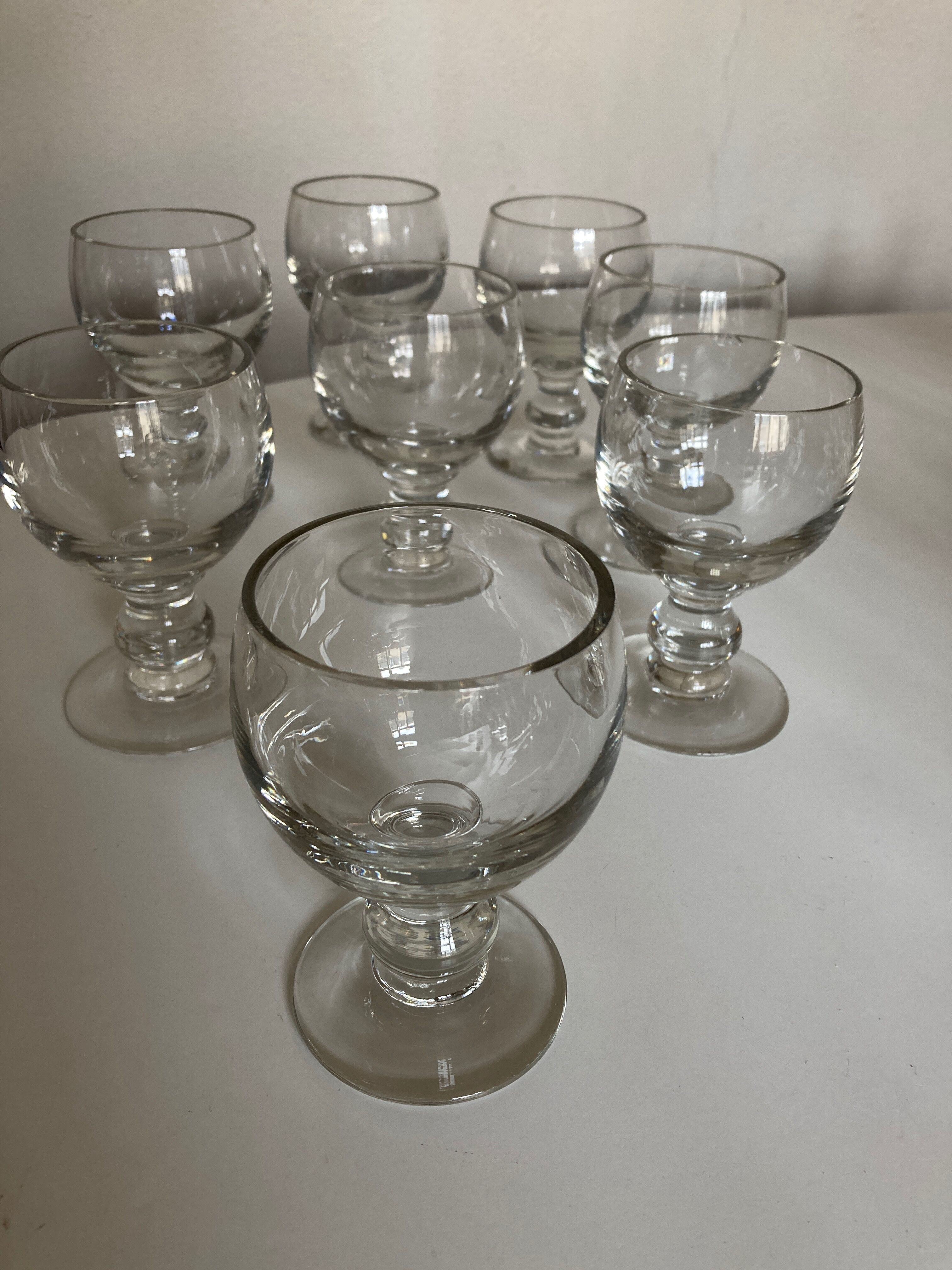Set of 8 glasses balloon 19th