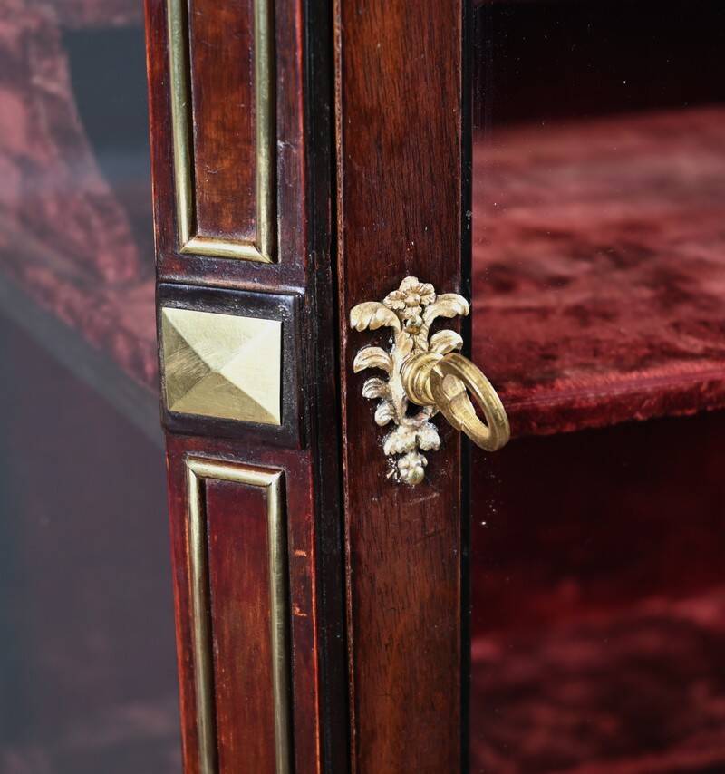 Small Display Cabinet in Mahogany, Louis XVI style – Late 19th Century
