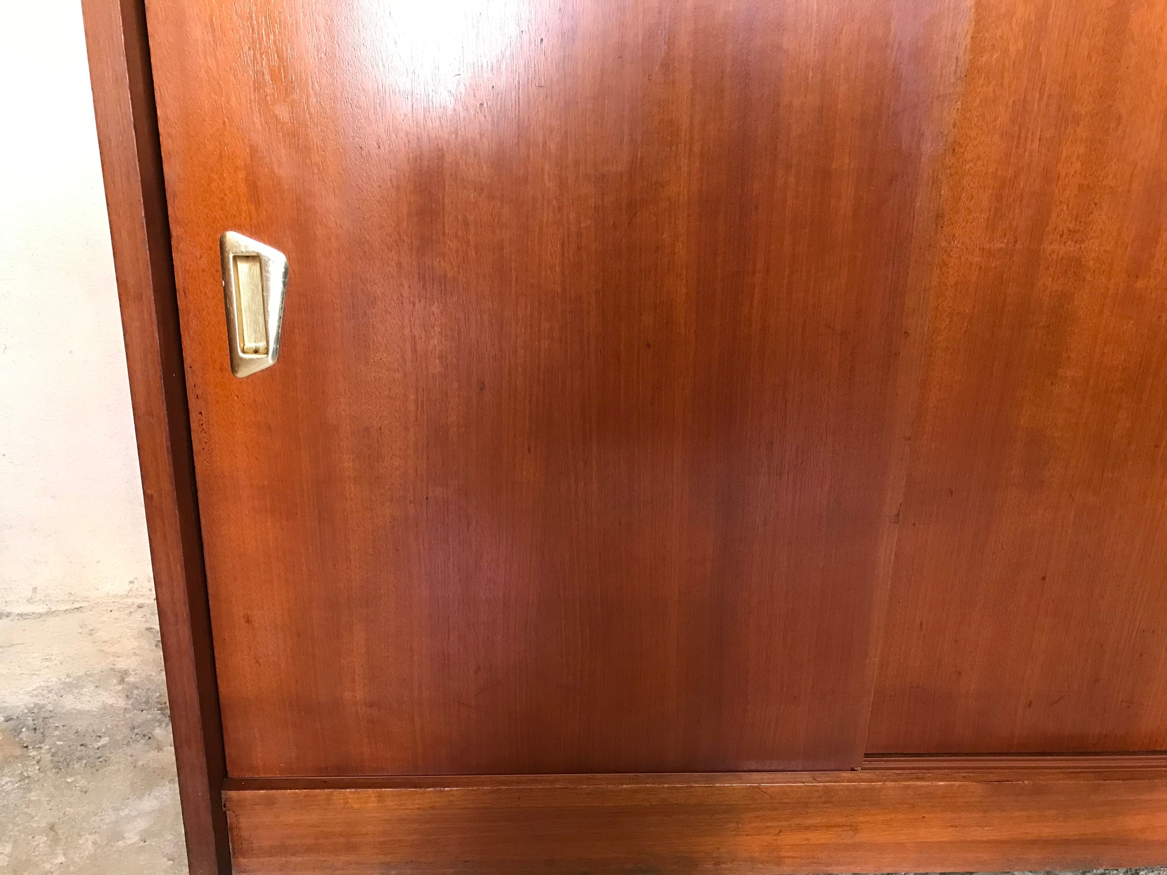 Meuble de rangement  vintage portes coulissantes